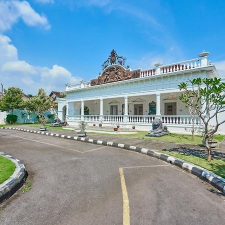 Tirtodipuran Hotel By Natts Hospitality Indonesia Джокякарта Екстериор снимка