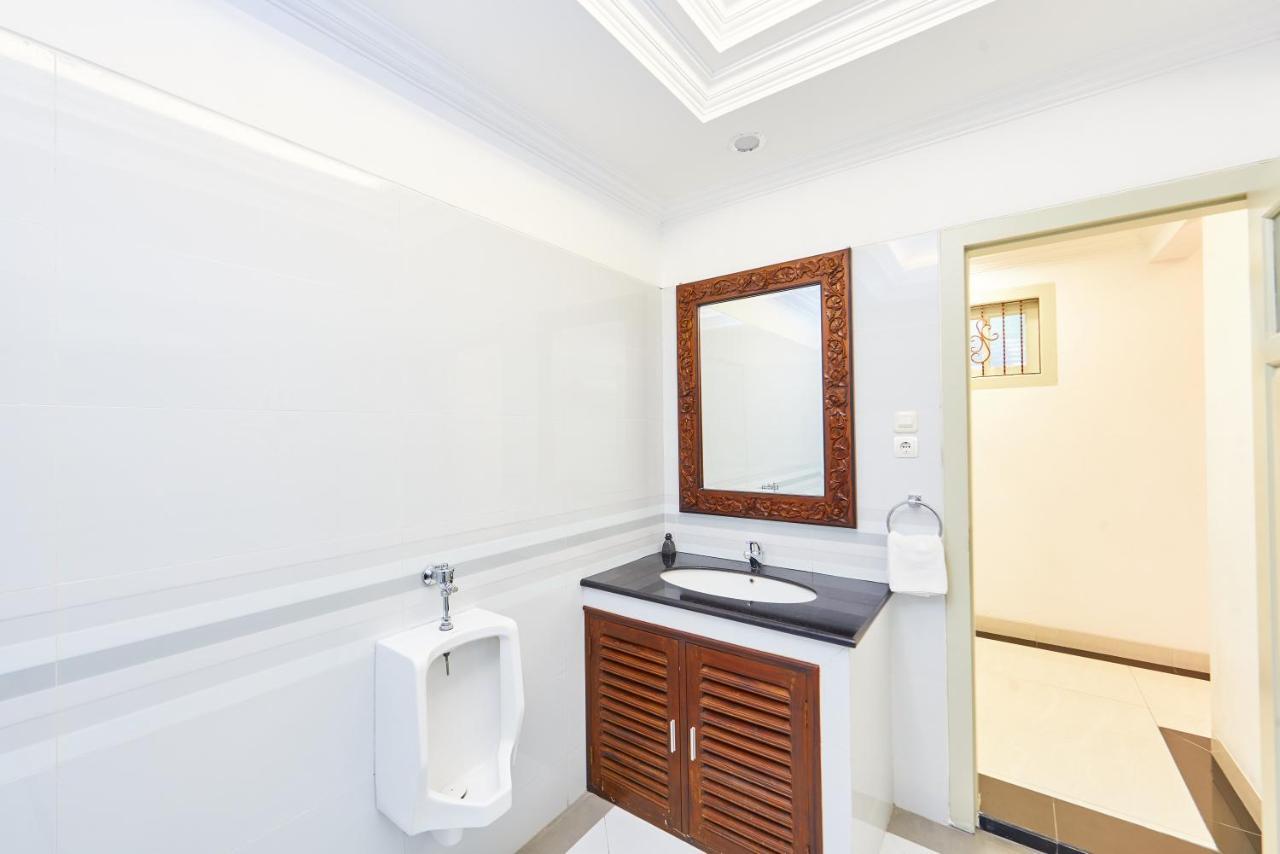 Tirtodipuran Hotel By Natts Hospitality Indonesia Джокякарта Екстериор снимка