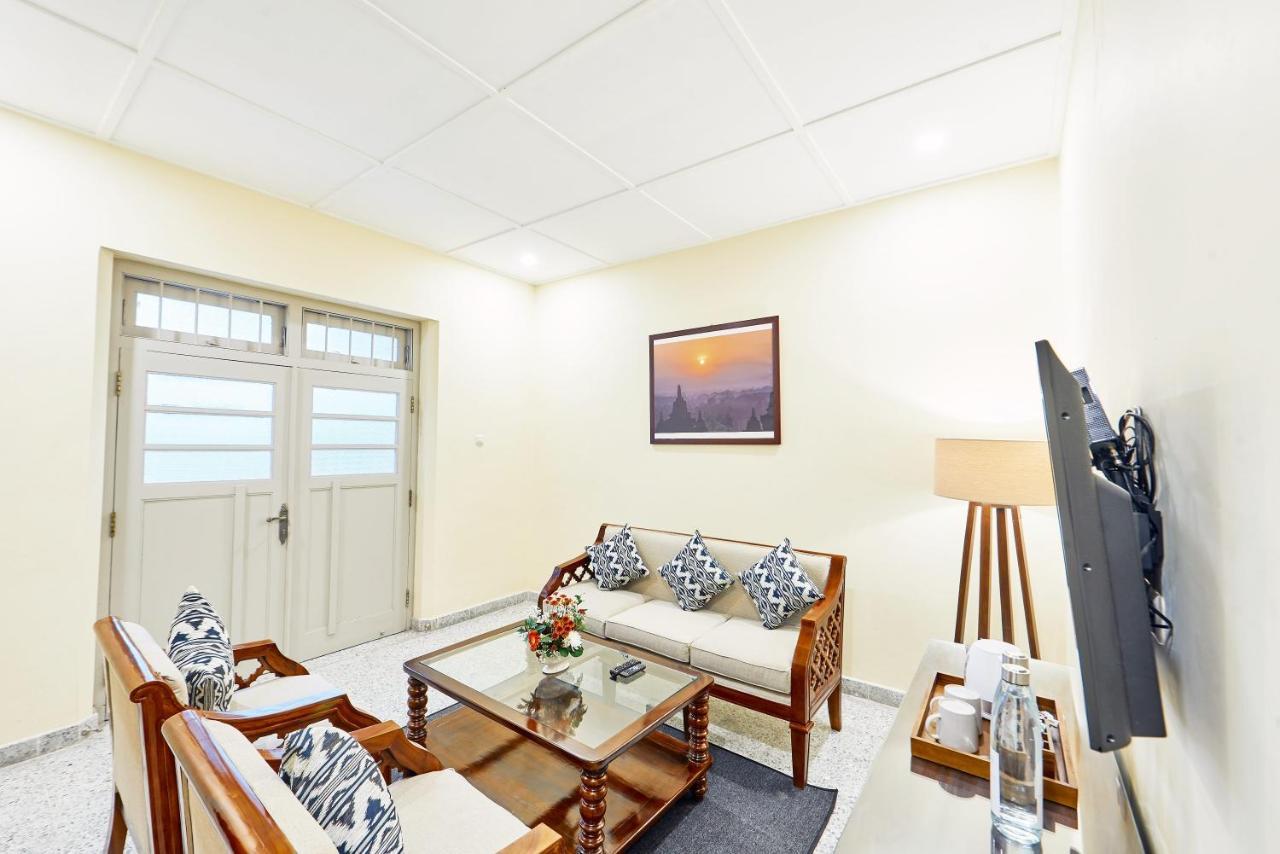 Tirtodipuran Hotel By Natts Hospitality Indonesia Джокякарта Екстериор снимка