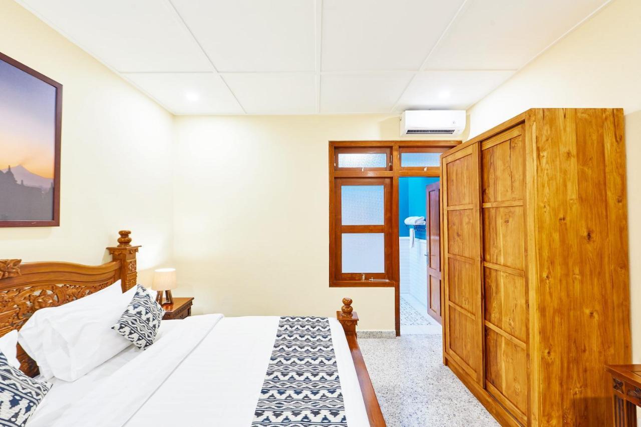 Tirtodipuran Hotel By Natts Hospitality Indonesia Джокякарта Екстериор снимка